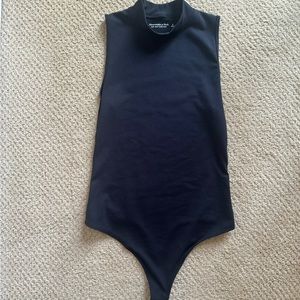 Abercrombie & Fitch Soft A&F Collection- ♦  FREE ♦  Scoopneck Tank